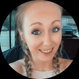 Meet your Posher, Kaleigh